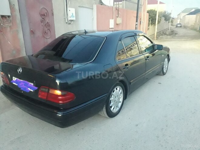 Mercedes E 230 1997, 390,000 km - 2.3 l - Sumqayıt
