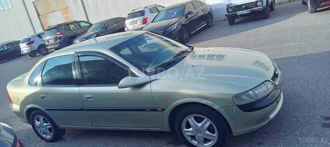 Opel Vectra 1996, 256,645 km - 1.8 л - Sumqayıt