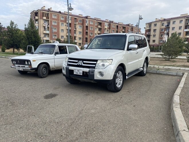 Mitsubishi Pajero 2008, 200,000 km - 3.0 l - Gəncə