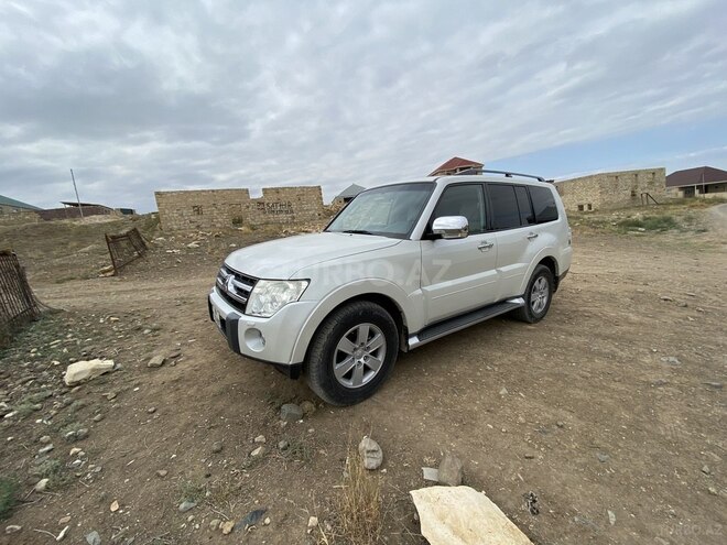 Mitsubishi Pajero 2008, 200,000 km - 3.0 l - Gəncə