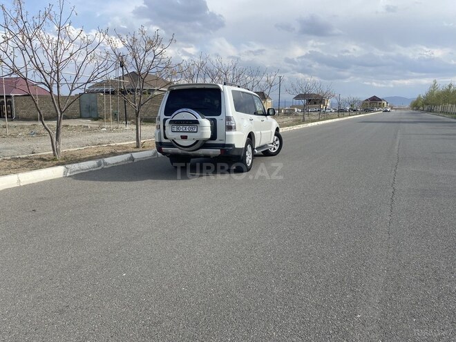 Mitsubishi Pajero 2008, 200,000 km - 3.0 l - Gəncə