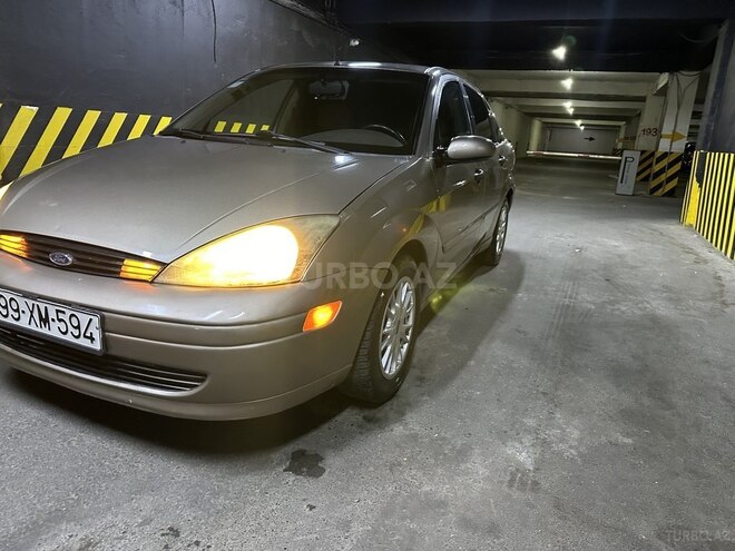 Ford Focus 2004, 195,000 km - 2.0 л - Bakı