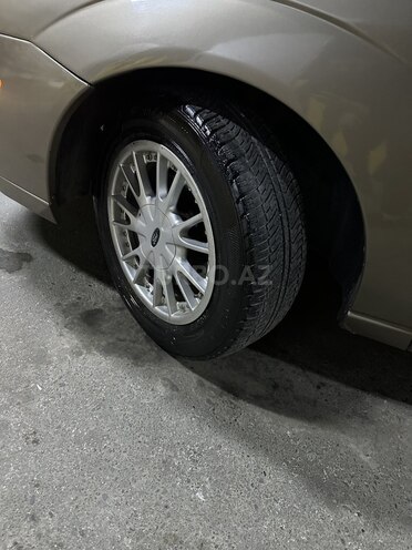 Ford Focus 2004, 195,000 km - 2.0 л - Bakı