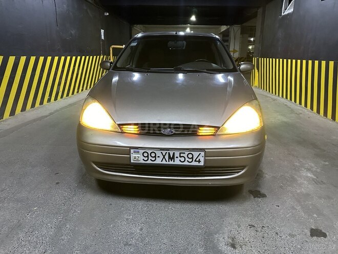 Ford Focus 2004, 195,000 km - 2.0 л - Bakı