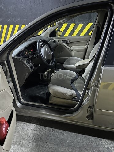 Ford Focus 2004, 195,000 km - 2.0 л - Bakı