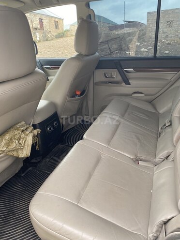 Mitsubishi Pajero 2008, 200,000 km - 3.0 l - Gəncə