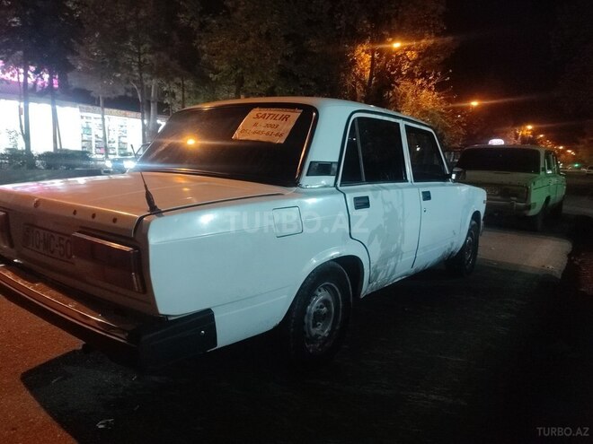 LADA (VAZ) 2107 2003, 30,000 km - 1.6 l - Yevlax