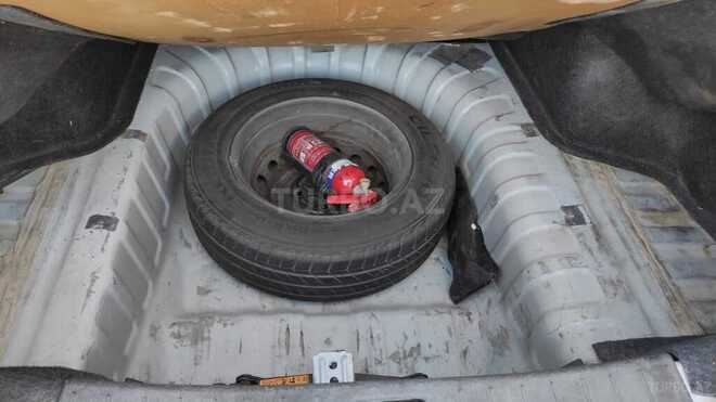 Nissan Sunny 2014, 137,400 km - 1.5 л - Bakı