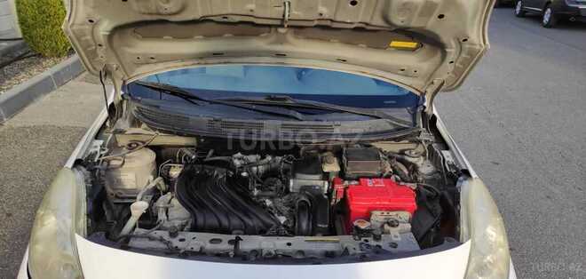 Nissan Sunny 2014, 137,400 km - 1.5 л - Bakı
