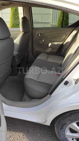 Nissan Sunny 2014, 137,400 km - 1.5 л - Bakı