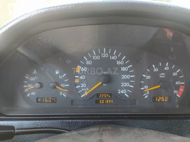 Mercedes C 180 1998, 500,000 km - 1.8 l - Sabirabad