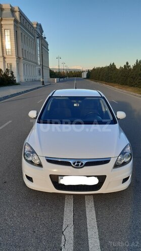 Hyundai i30 2010, 146,000 km - 1.4 l - Ağdaş