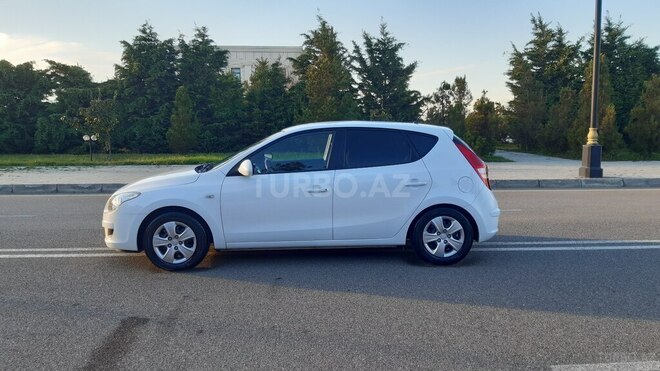 Hyundai i30 2010, 146,000 km - 1.4 l - Ağdaş