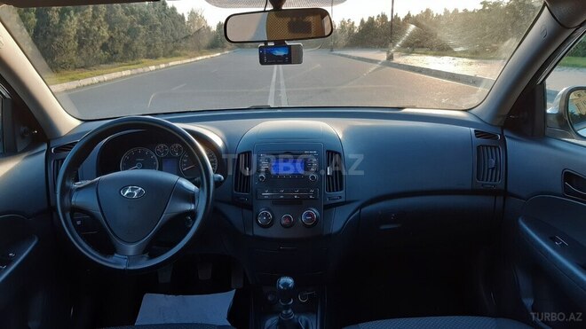 Hyundai i30 2010, 146,000 km - 1.4 l - Ağdaş