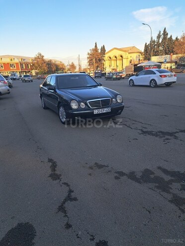 Mercedes E 320 2000, 300,000 km - 3.2 l - Gəncə