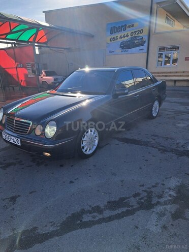 Mercedes E 320 2000, 300,000 km - 3.2 l - Gəncə