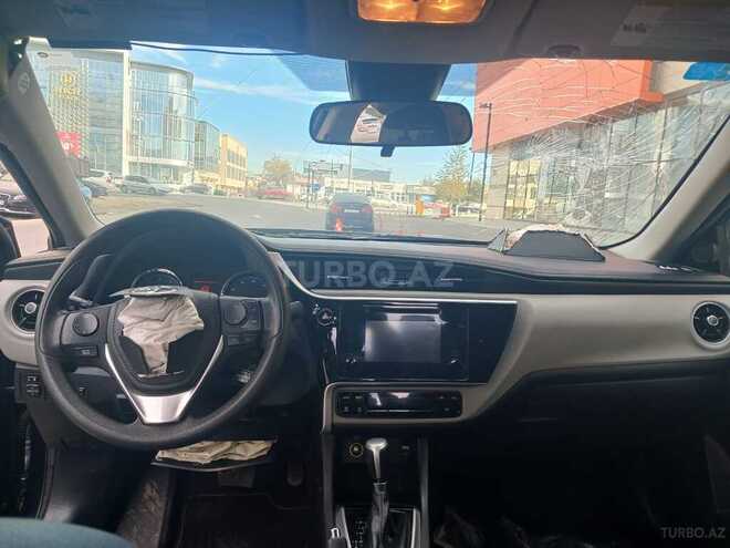 Toyota Corolla 2018, 50,000 km - 1.8 l - Bakı
