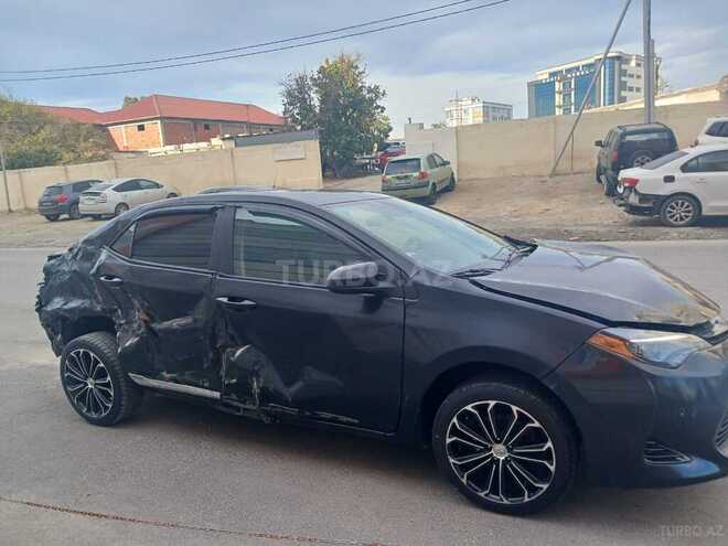 Toyota Corolla 2018, 50,000 km - 1.8 l - Bakı