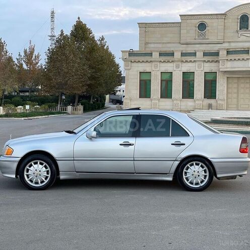 Mercedes C 220 1999, 286,000 km - 2.2 л - Bakı