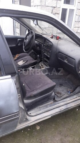 Opel Omega 1993, 500,000 km - 2.0 l - Xaçmaz