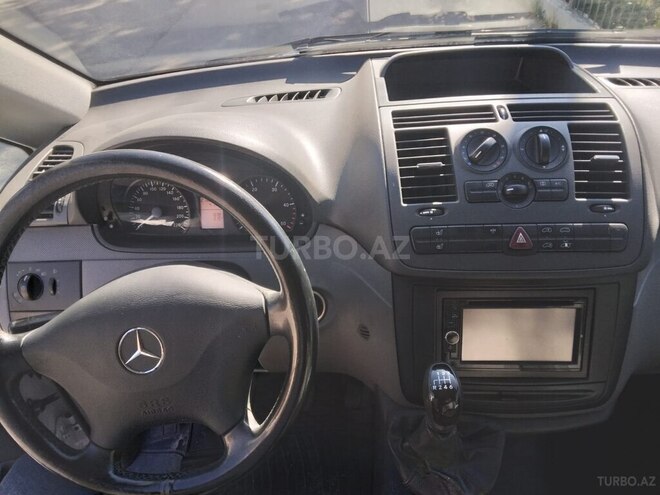 Mercedes Vito 115 2010, 215,000 km - 2.2 л - Bakı