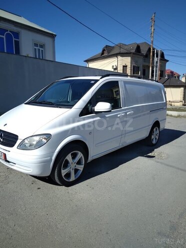 Mercedes Vito 115 2010, 215,000 km - 2.2 л - Bakı