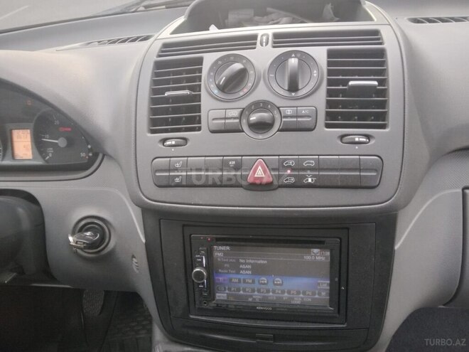 Mercedes Vito 115 2010, 215,000 km - 2.2 л - Bakı