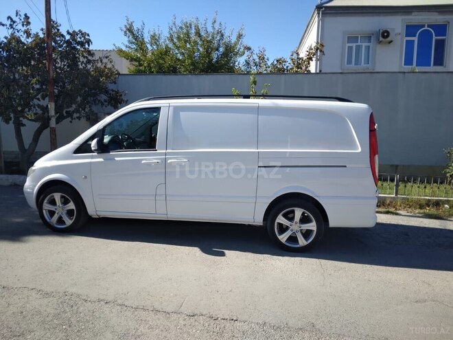 Mercedes Vito 115 2010, 215,000 km - 2.2 л - Bakı