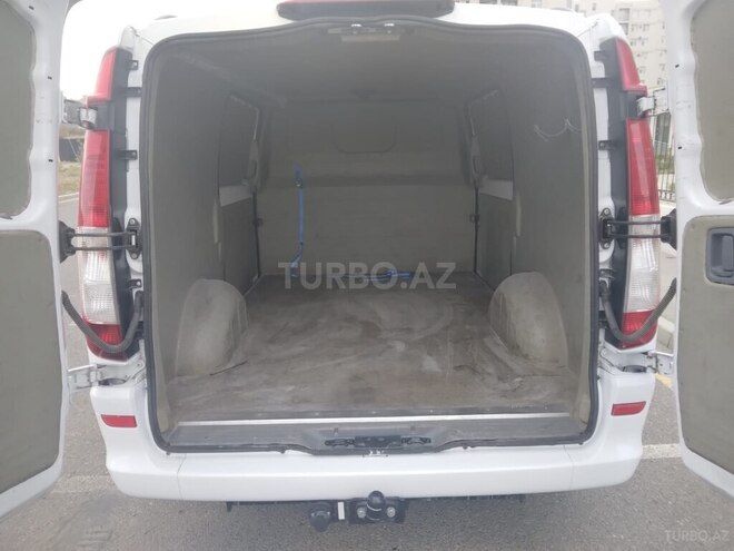 Mercedes Vito 115 2010, 215,000 km - 2.2 л - Bakı