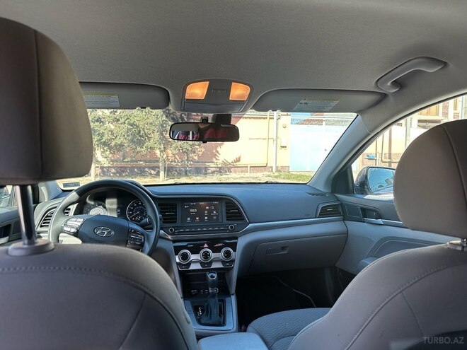 Hyundai Elantra 2018, 83,200 km - 2.0 l - Bakı