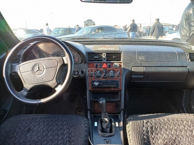 Mercedes C 180 1999, 450,000 km - 1.8 л - Bakı