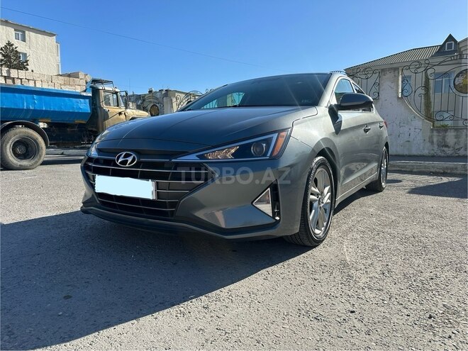 Hyundai Elantra 2018, 83,200 km - 2.0 l - Bakı