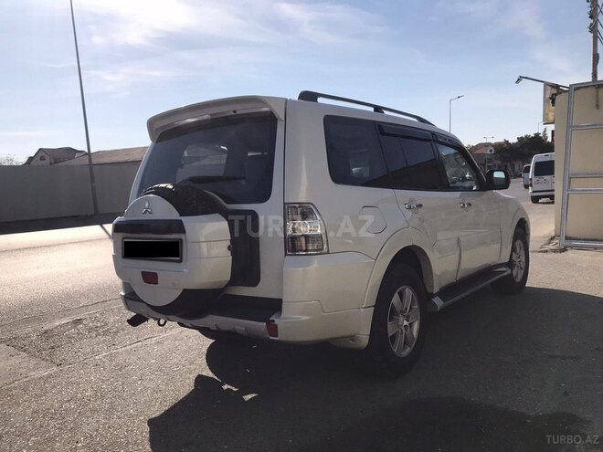Mitsubishi Pajero 2007, 210,000 km - 3.0 l - Bakı