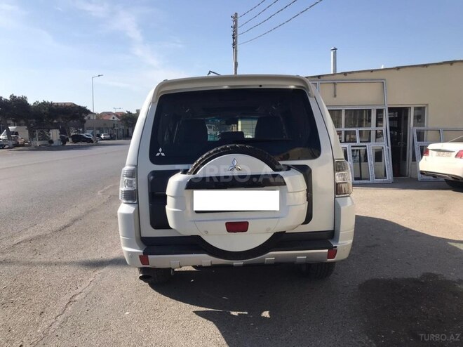 Mitsubishi Pajero 2007, 210,000 km - 3.0 l - Bakı