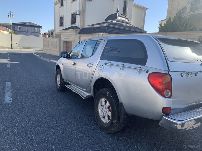 Mitsubishi L200 2008, 276,000 km - 2.5 л - Bakı