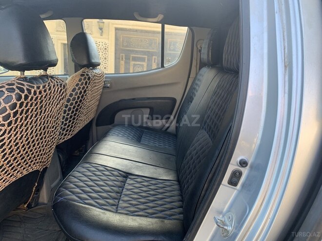 Mitsubishi L200 2008, 276,000 km - 2.5 л - Bakı