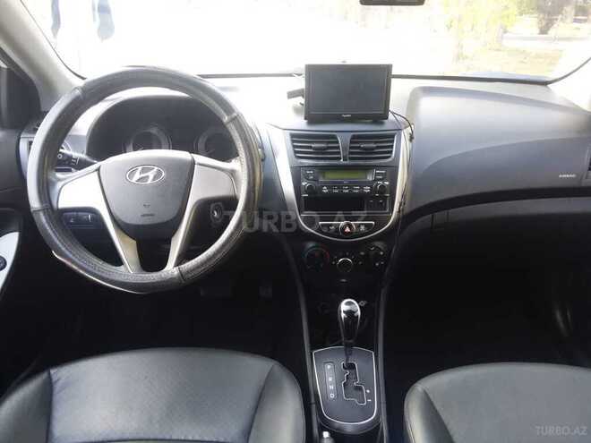 Hyundai Accent 2015, 83,000 km - 1.6 l - Bakı