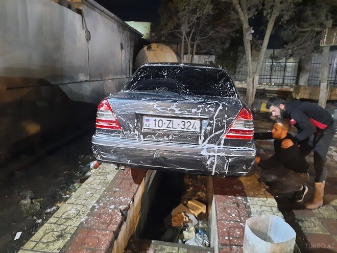 Mercedes C 200 1994, 395,000 km - 2.0 l - Bakı