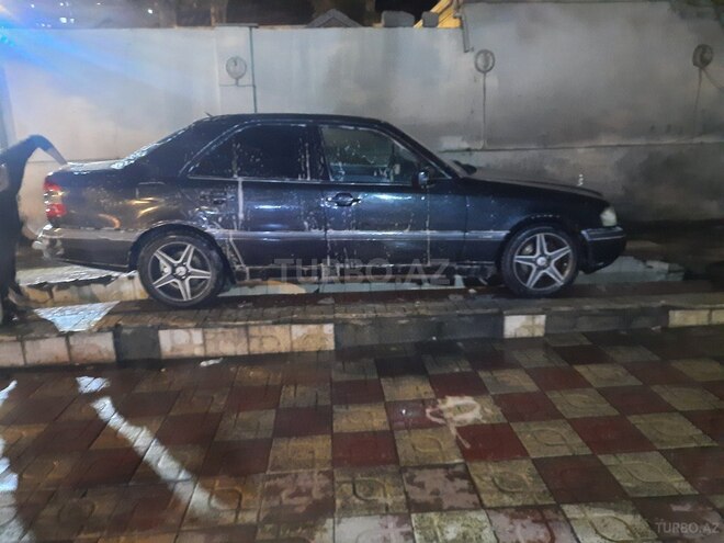 Mercedes C 200 1994, 395,000 km - 2.0 l - Bakı