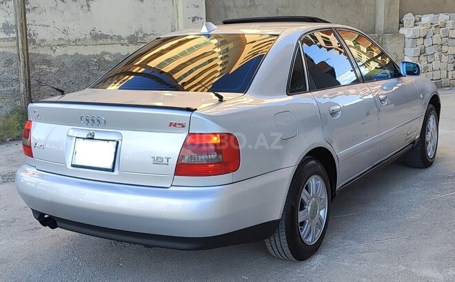 Audi A4 2000, 304,000 km - 1.8 l - Bakı