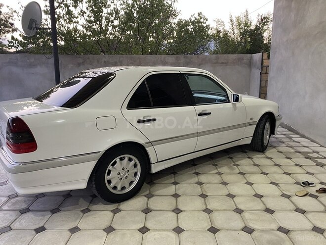 Mercedes C 180 1998, 402,000 km - 1.8 l - Ağcabədi