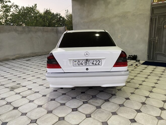 Mercedes C 180 1998, 402,000 km - 1.8 l - Ağcabədi