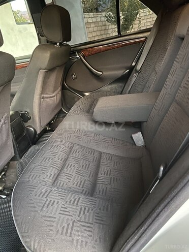 Mercedes C 180 1998, 402,000 km - 1.8 l - Ağcabədi