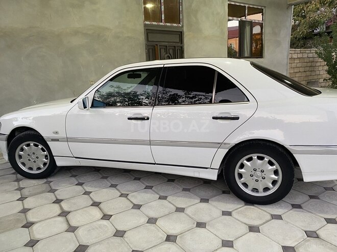 Mercedes C 180 1998, 402,000 km - 1.8 l - Ağcabədi