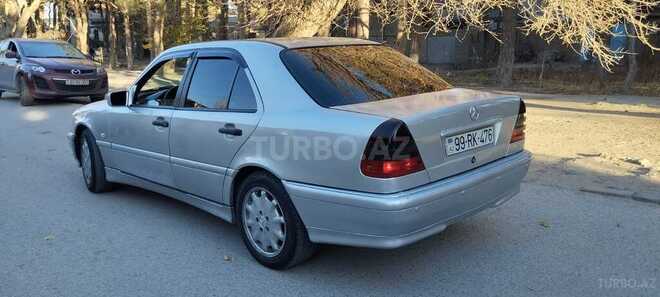 Mercedes C 220 2000, 235,632 km - 2.2 l - Sumqayıt