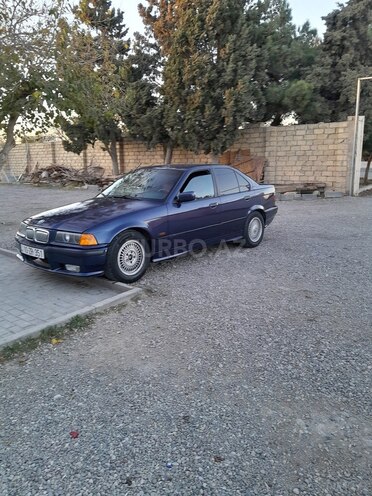 BMW 316 1994, 527,113 km - 1.6 l - Sumqayıt