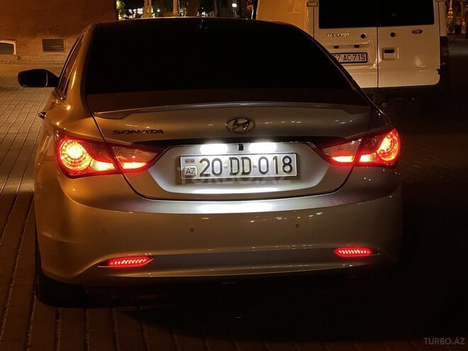 Hyundai Sonata 2010, 136,500 km - 2.0 л - Gəncə