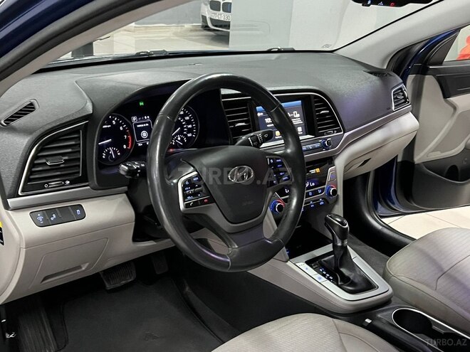 Hyundai Elantra 2017, 93,400 km - 2.0 l - Bakı