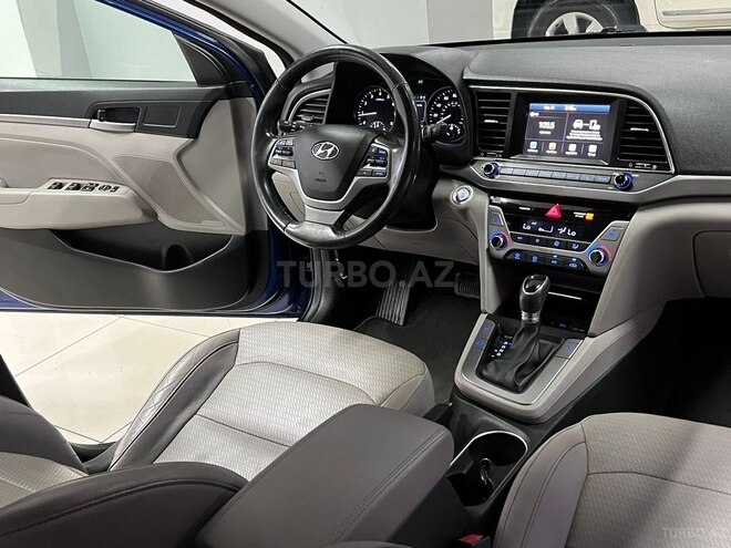 Hyundai Elantra 2017, 93,400 km - 2.0 l - Bakı
