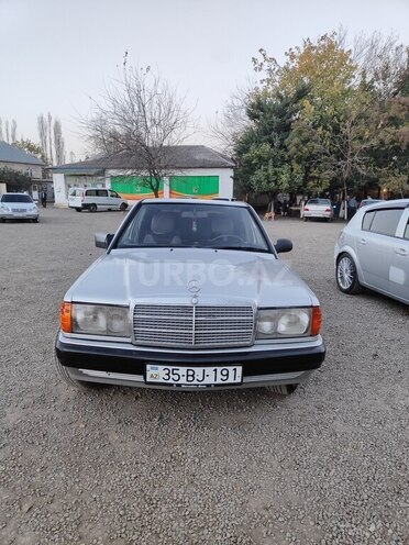 Mercedes 190 1992, 220,000 km - 1.8 l - Lənkəran